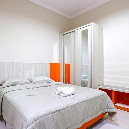 Velozip Kos Exclusive Apartment Surabaya Exterior photo
